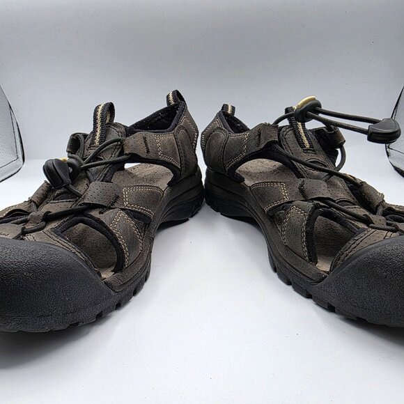 Keen H2 Mens Size 8 Gray Closed Toe Sandals Waterproof Casual Walking Outdoors main image 4